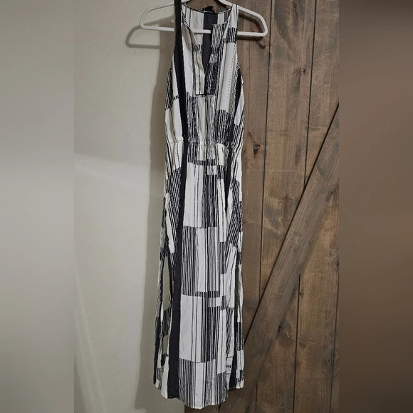 CLUB MONACO 100% Silk Geometric Stripe Print Maxi Dress In White/black. Size 0 - Picture 3 of 10